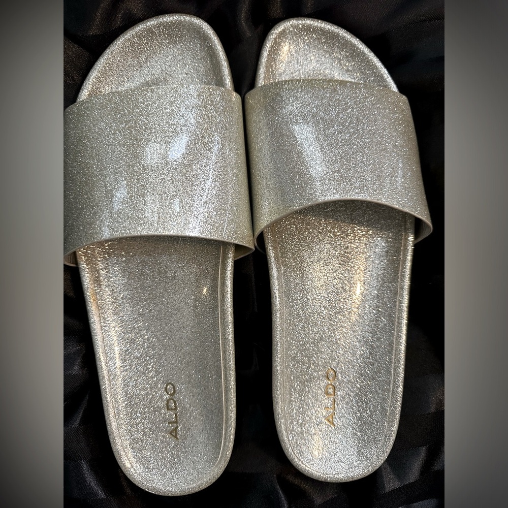 ALDO women’s slides/sandals Size 11